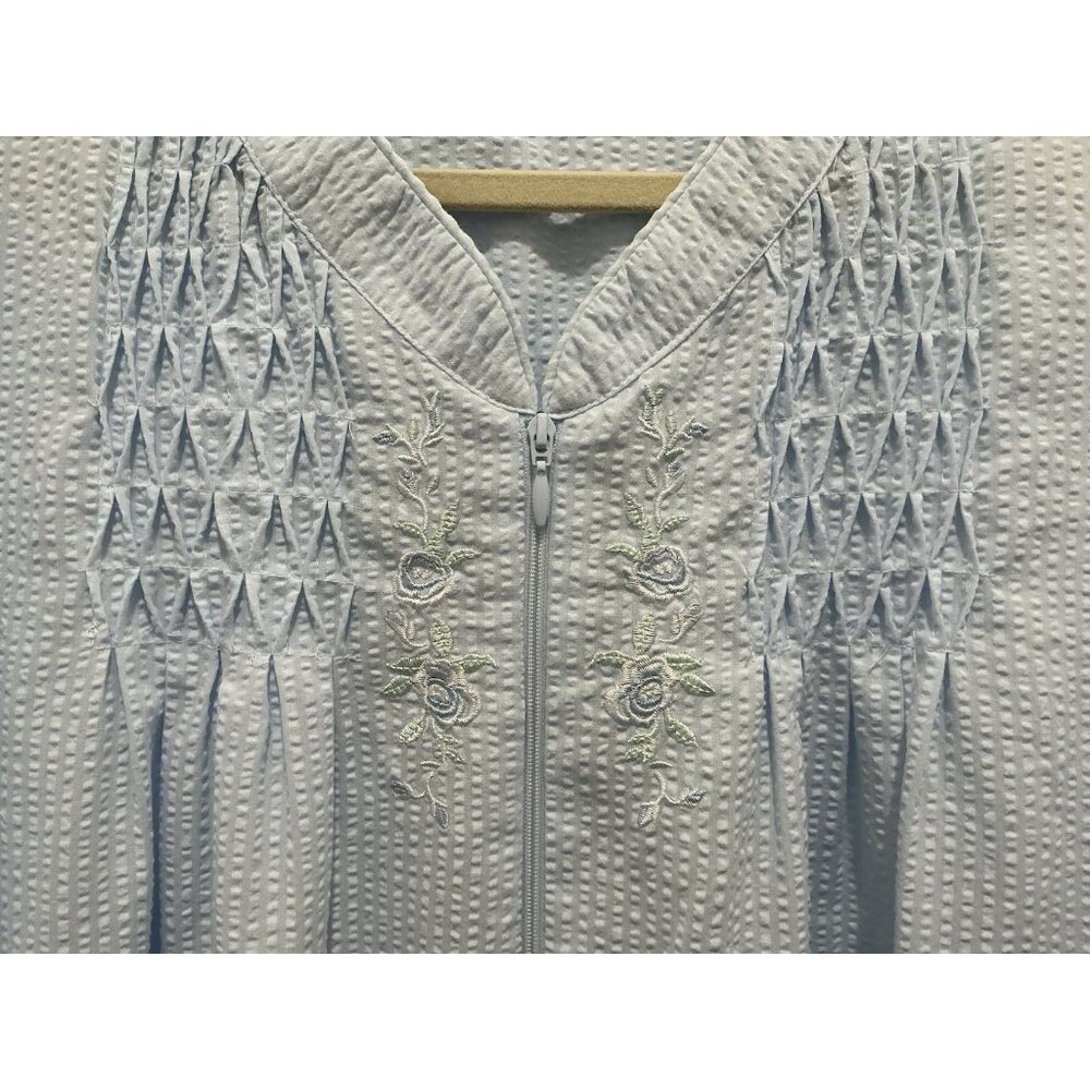 Miss Elaine Robe Large Seersucker Long Zip Up Pockets Light Blue - Picture 3 of 9